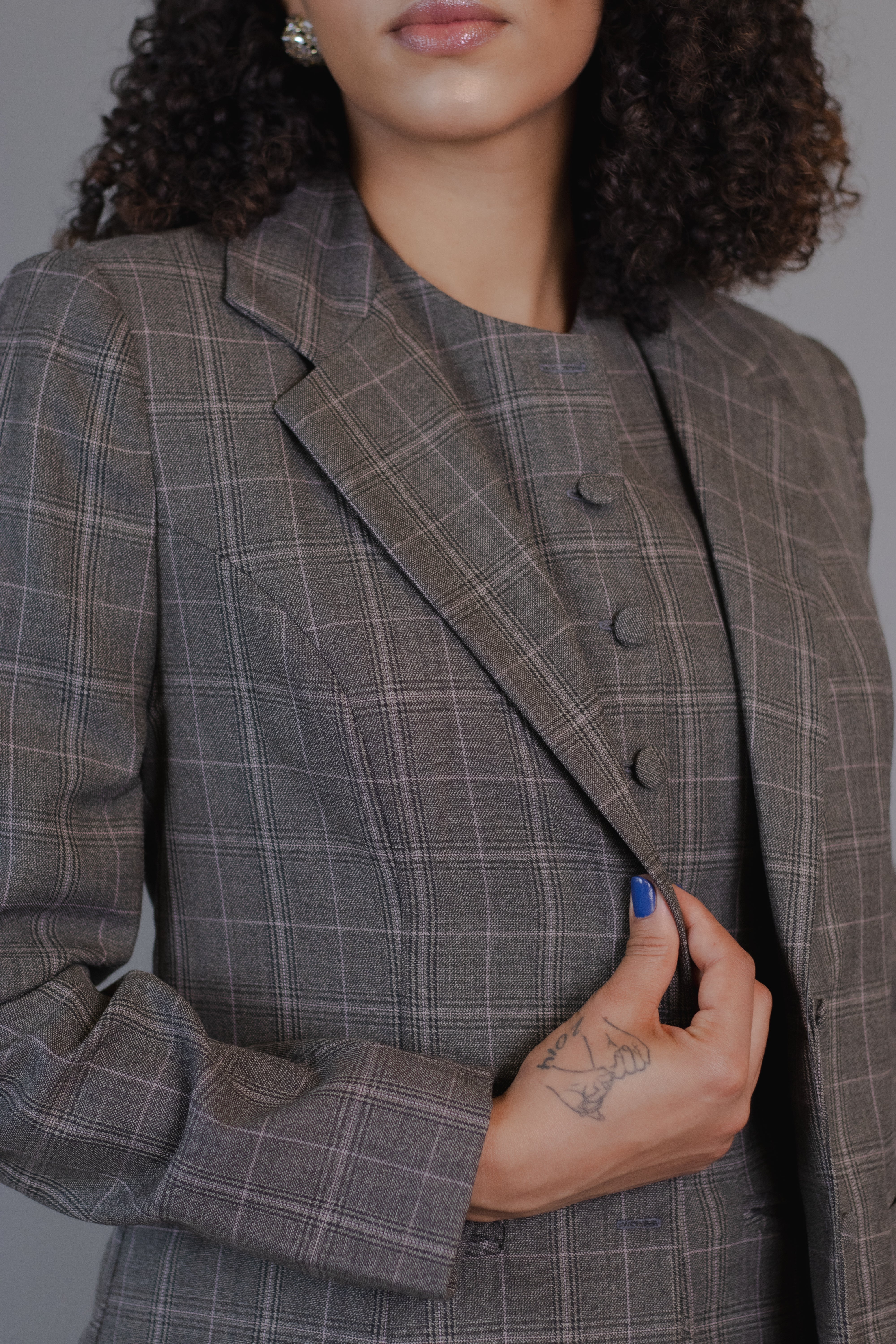 Fato Eternizar 1 — colete e saia midi de alfaiataria