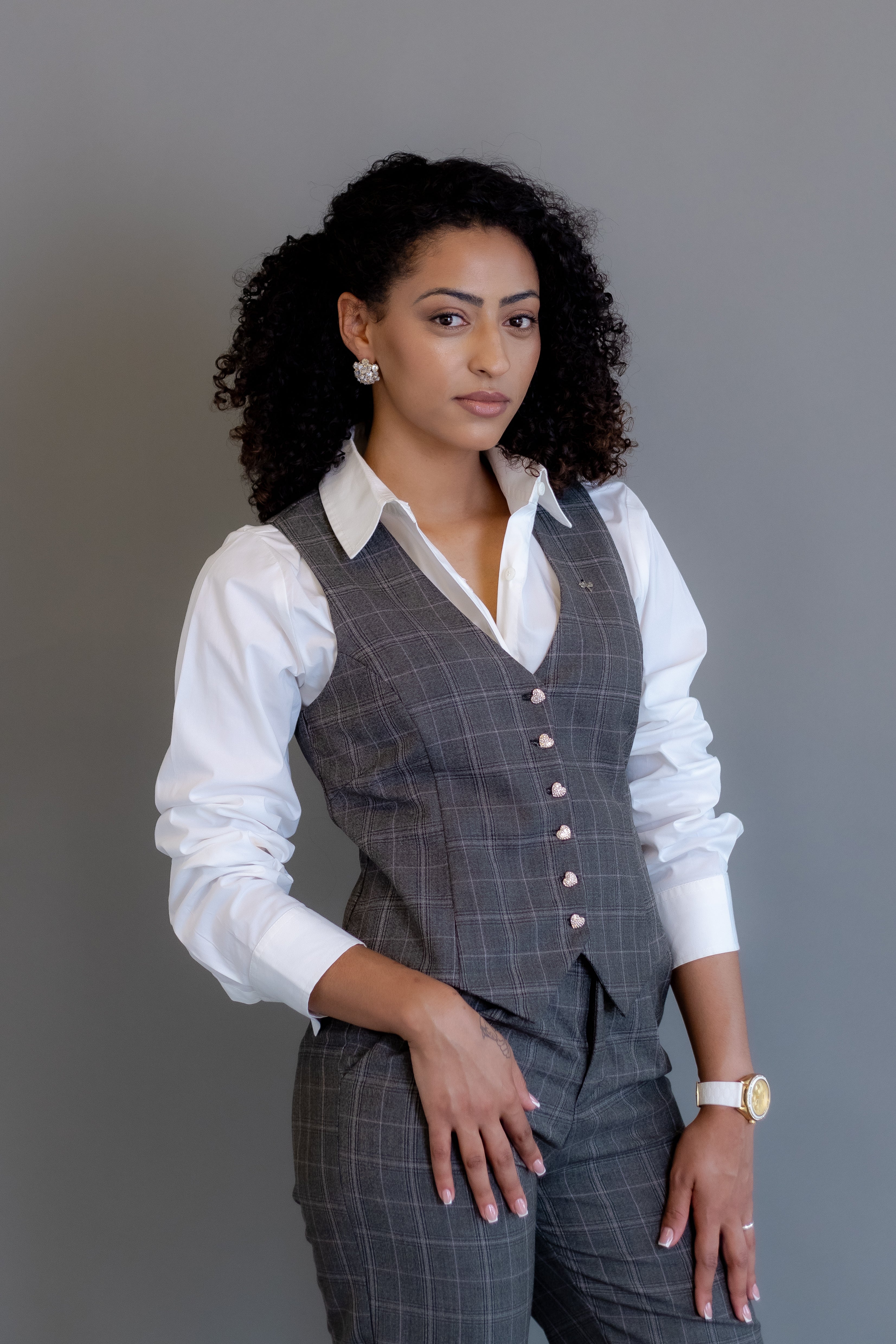 Conjunto Girl Boss – Colete e Calça Feminina em Alfaiataria