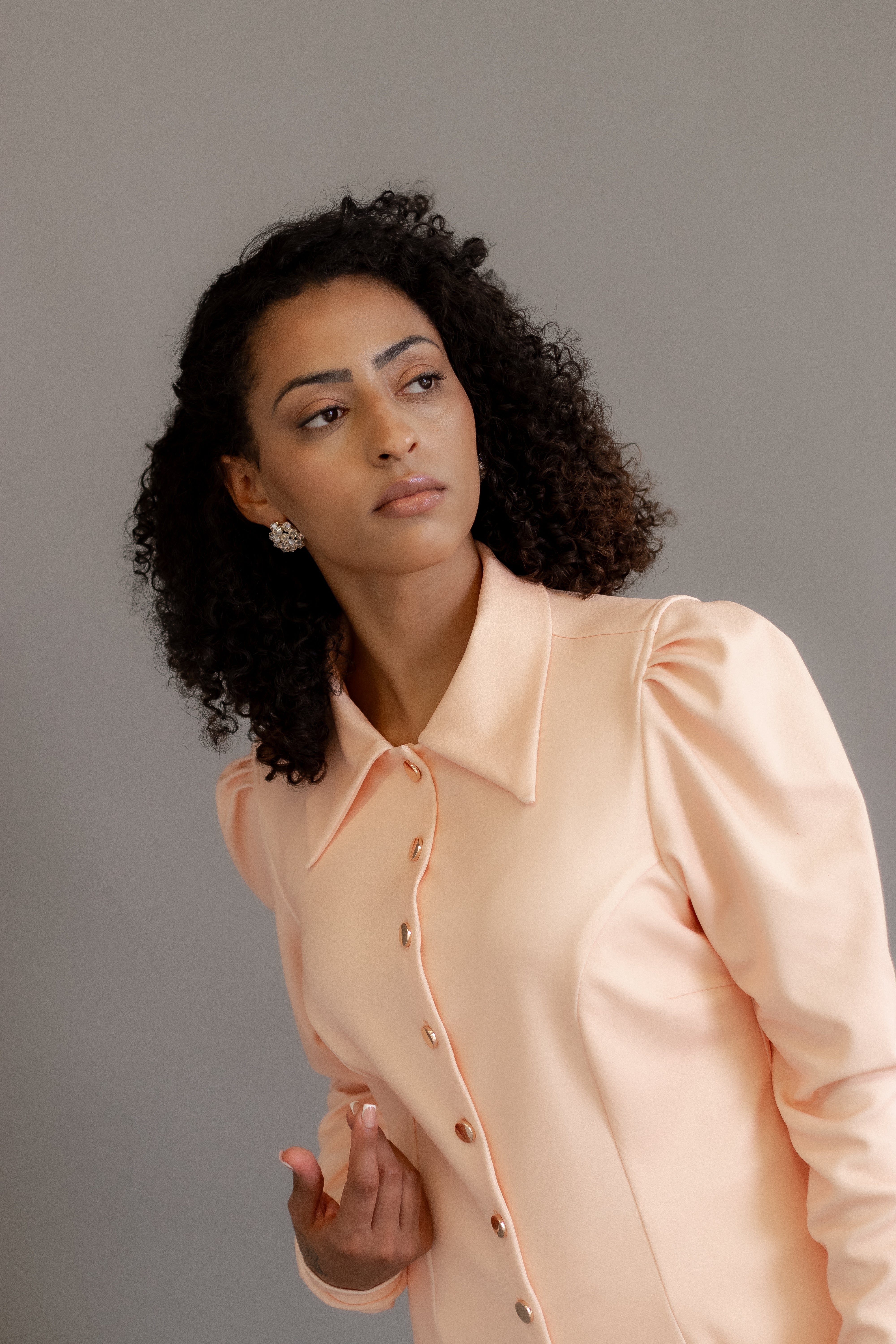 Jaleca Blair – Jaleco Feminino com Botões Exclusivos e Design Sofisticado