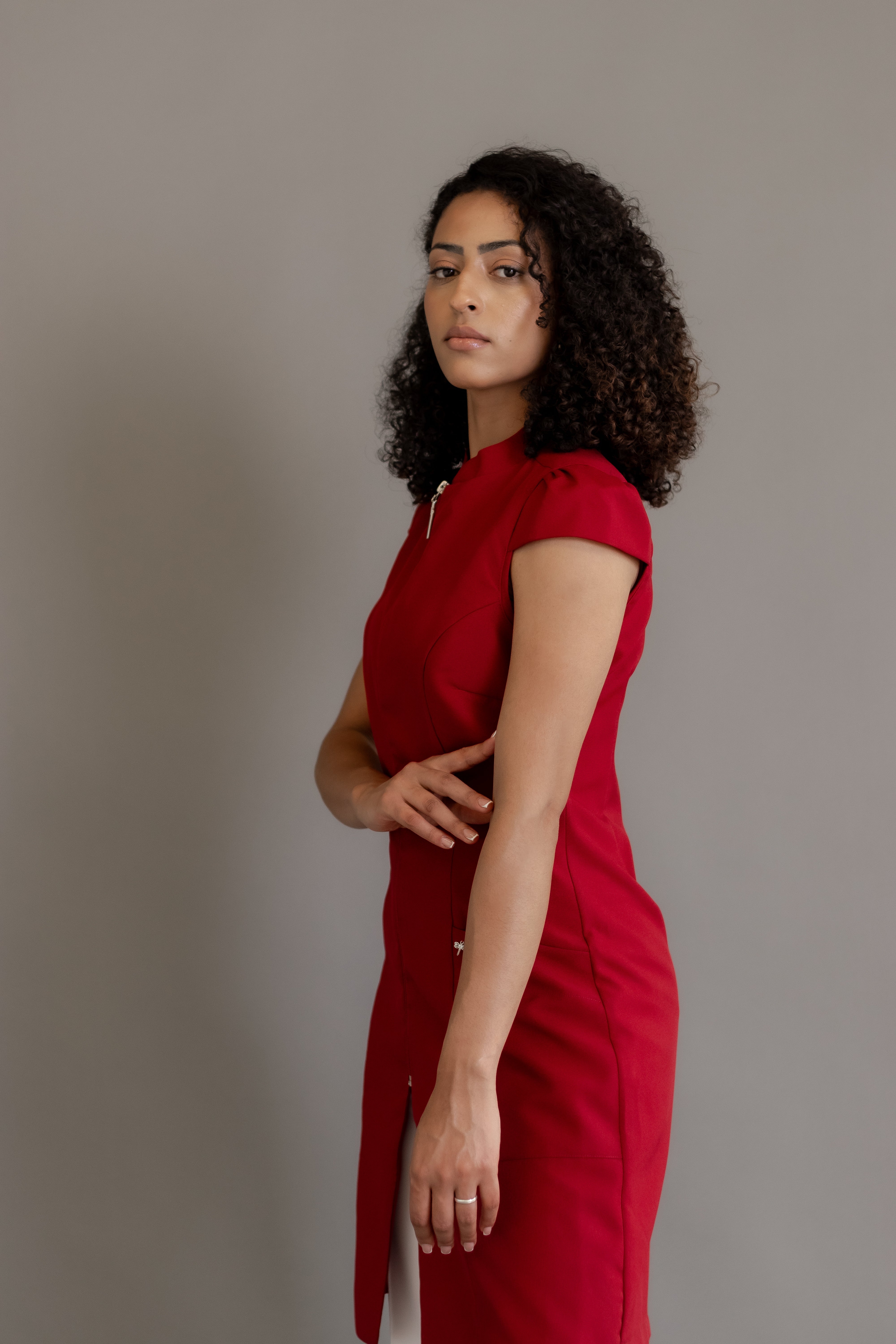 Jaleca Cereja – Jaleco Feminino sem Mangas com Zíper Frontal