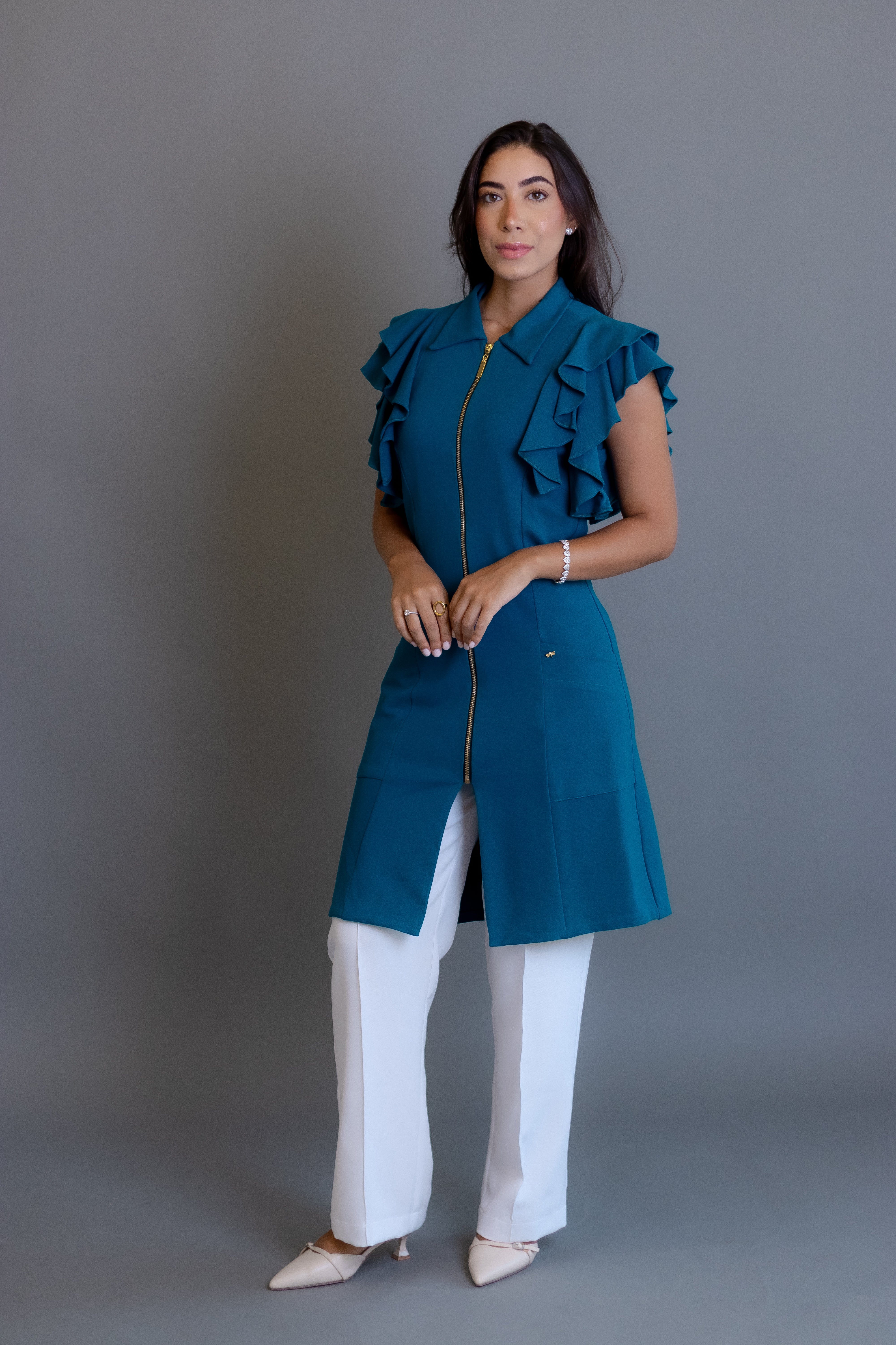Jaleca Flor Verão – Jaleco Feminino sem Mangas com Babados Elegantes