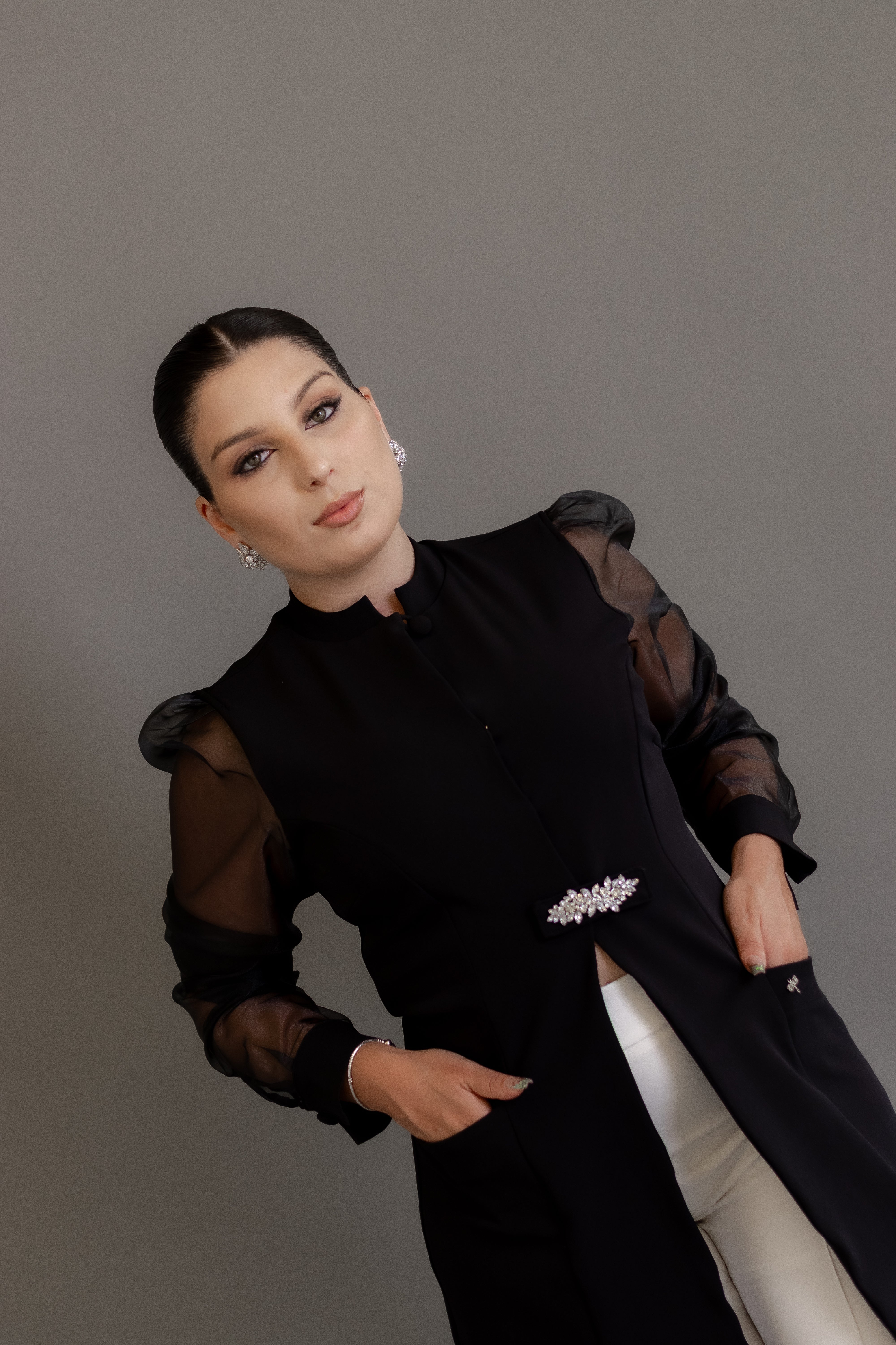 Jaleca Ísis – Jaleco Feminino  com Mangas Transparentes
