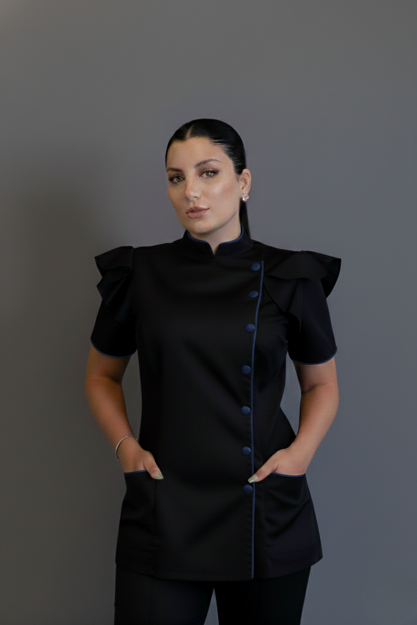 Dólmã Maysa 2 – Dólmã Feminina com Babados e Botões Contrastantes