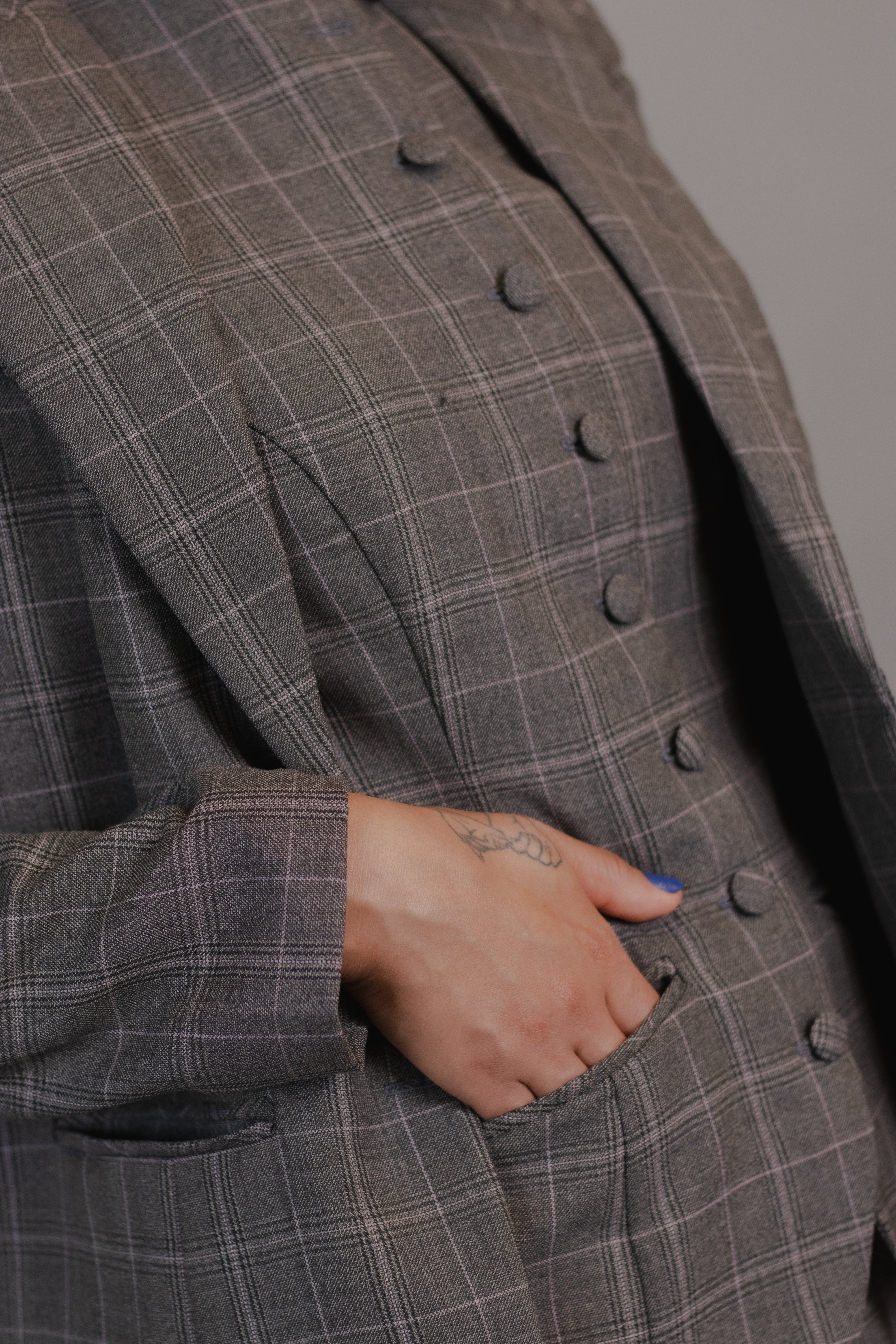 Fato Eternizar 1 — colete e saia  midi de alfaiataria