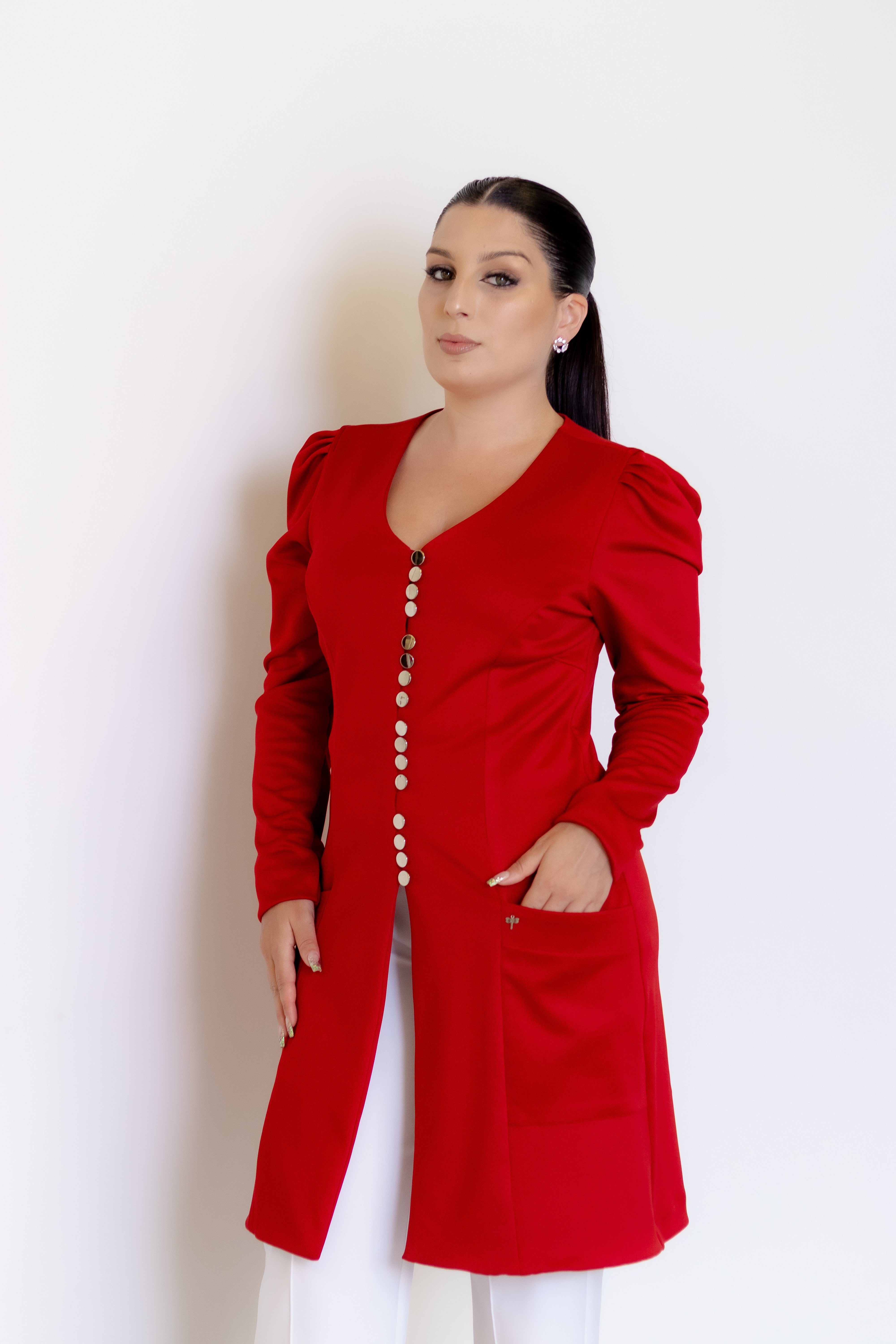 Jaleca Wien 2 – elegância funcional para jornadas intensas